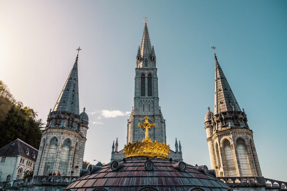 Sanctuaire de Lourdes à Lourdes